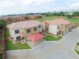 3 Bed Townhouse in Waterval East