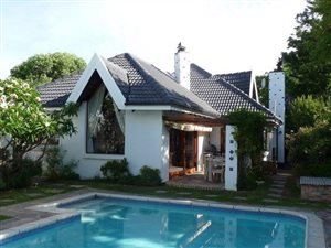 3 Bedroom House in Golden Acre