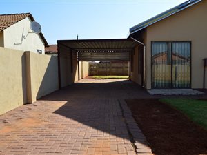 2 Bed House in Sebokeng Zone 10