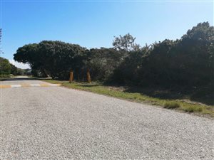 811 m² Land available in Boknesstrand
