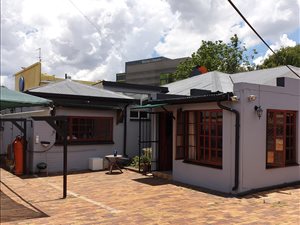 992 m² Commercial space in Bedfordview