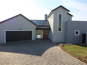 3 Bed House in Kraaibosch