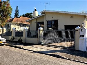 4 Bed House in Boston