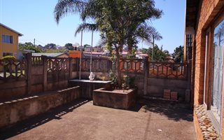 4 Bedroom House in Shallcross