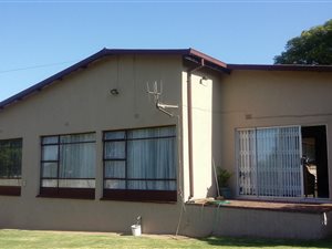 4 Bed House in Silverfields
