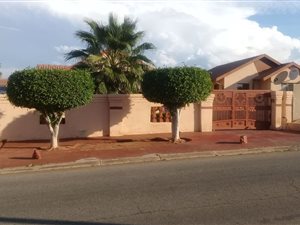 3 Bed House in Tlhabane