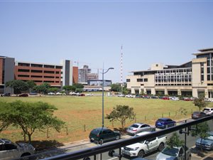504 m² Office Space in New Town Centre (Gateway)