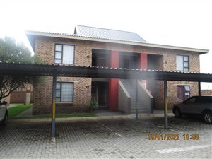 3 Bed Townhouse in Alrode