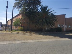 1750 m² Industrial space in Hamilton