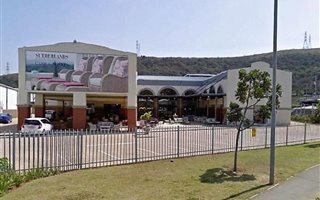 3100 m² Commercial space in Riverhorse Valley