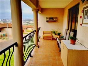 3 Bed Townhouse in Island View