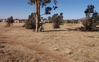 1.1 ha Land available in Roodewal and surrounds