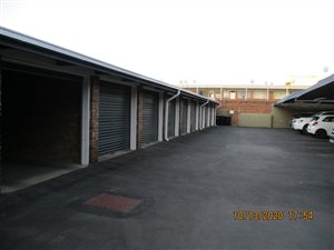 2 Bed Apartment in Westdene