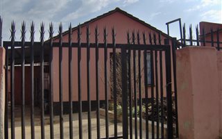 2 Bedroom House in Wedela