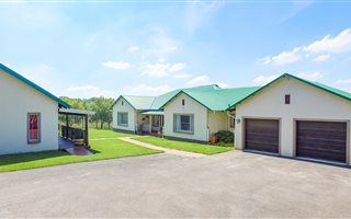 8510 m² Farm in Glen Austin