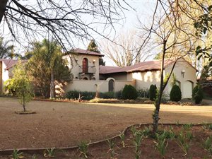 5 Bed House in Pioneer Park