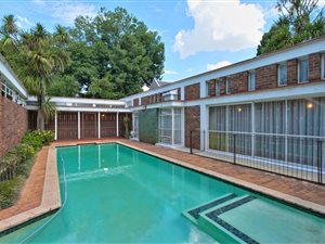 4 Bed House in Riviera
