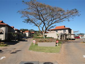 3 Bed Duplex in Zimbali Wedge