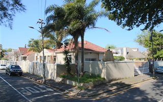 6 Bedroom House in Rondebosch