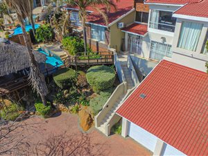 4 Bed House in Glenvista
