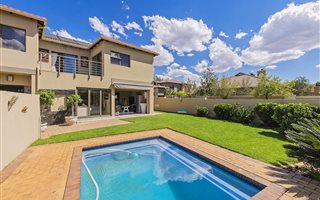 3 Bedroom Cluster in Honeydew Ridge