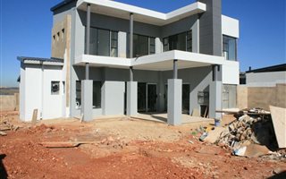 4 Bedroom House in Midstream Ridge Estate