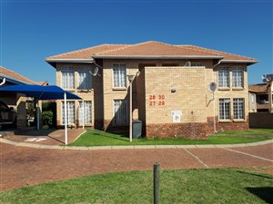 2 Bed Apartment in Carlswald Estate