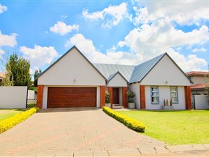 4 Bed House in The Meadows at Hazeldean