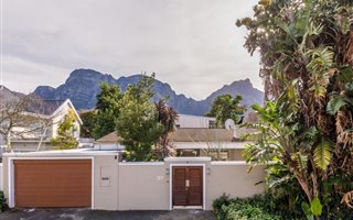 4 Bedroom House in Newlands