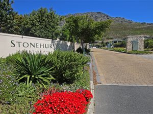 1053 m² Land available in Stonehurst Mountain Estate