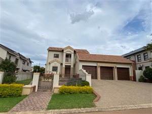 5 Bed House in Rietvlei Heights Country Estate