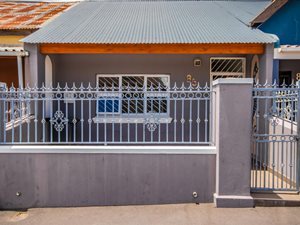 2 Bed Townhouse in Salt River