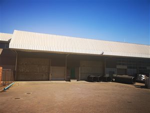 742 m² Industrial space in Hermanstad