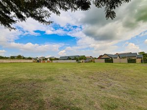 1661 m² Land available in The Ridge Estate