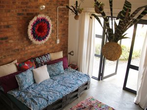 1 Bed House in City & Suburban (Maboneng)
