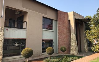 2566 m² Industrial space in Gateway Industrial Park
