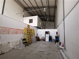 284 m² Industrial space in Meadowdale