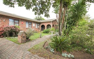 5 Bedroom House in Walmer Heights