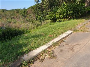 1655 m² Land available in Uvongo
