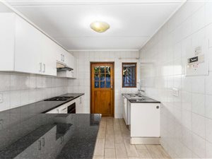 2 Bed Apartment in Benmore Gardens