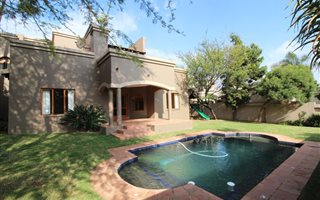 4 Bedroom Cluster in North Riding