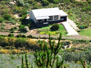 1.4 ha Farm in Oudtshoorn