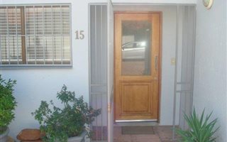 2 Bedroom Apartment in Woodmead