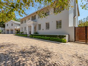 4 Bed House in Atholl
