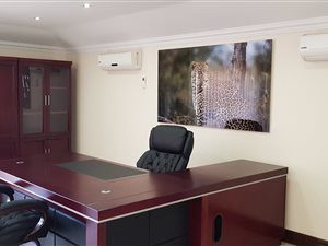 65 m² Office Space in Highveld