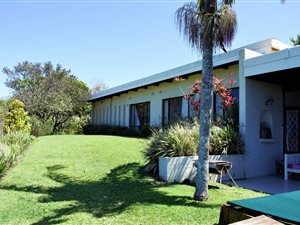 4 Bed House in Salt Rock