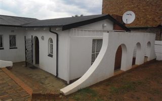 3 Bedroom House in Laudium