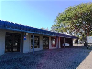 931 m² Office Space in Newcastle Central