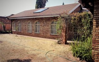 3 Bedroom House in Vanderbijlpark SW2
