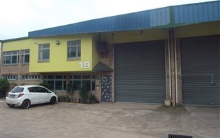 427 m² Industrial space in Springfield Park